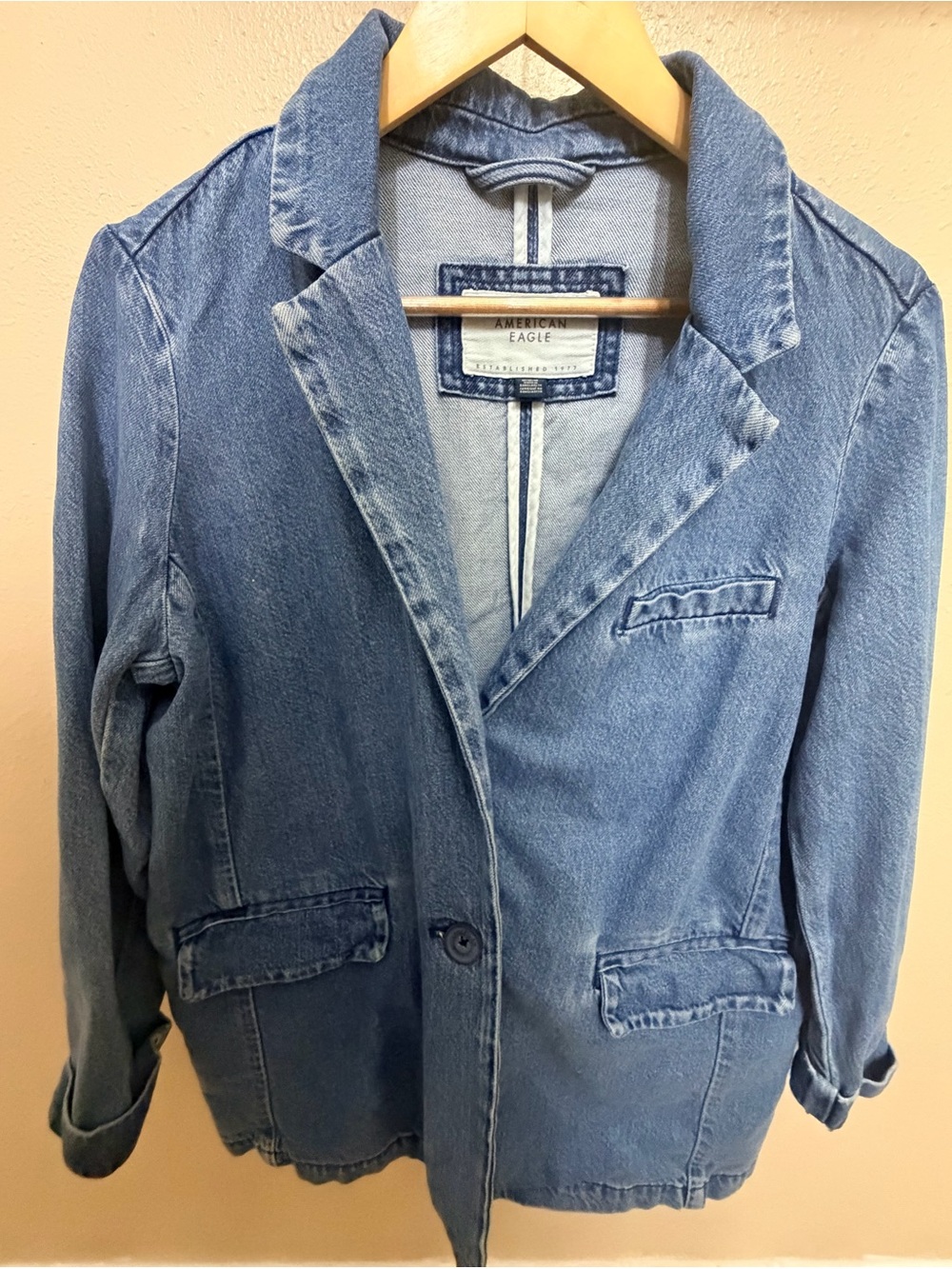 American Eagle Outfitters Women's Medium Blue Denim Blazer Jacket